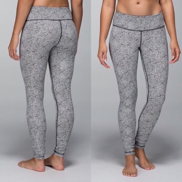 lululemon athletica Pants - Lululemon Wunder Under Plush Petal Floral Leggings